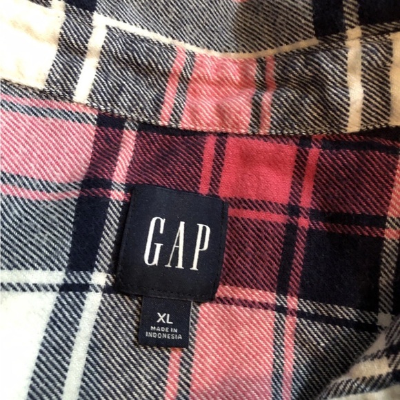 Gap Pink & Navy Plaid Flannel Long Sleeve Button Up - Womens XL, Bust 28” - Picture 3 of 4